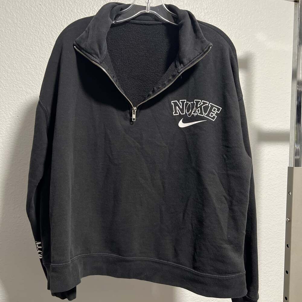 Nike Pullover Sweatshirt Black With Stethoscope Symbol Size Med/Large